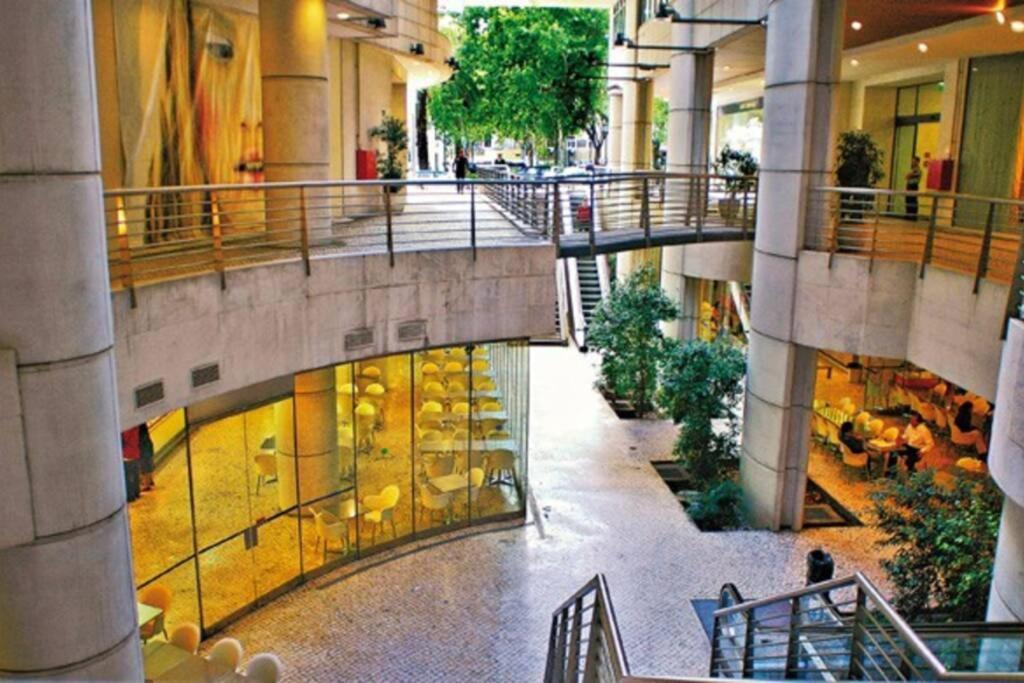 Av. Da Liberdade Comfortable Apt With Balcony Лиссабон Экстерьер фото