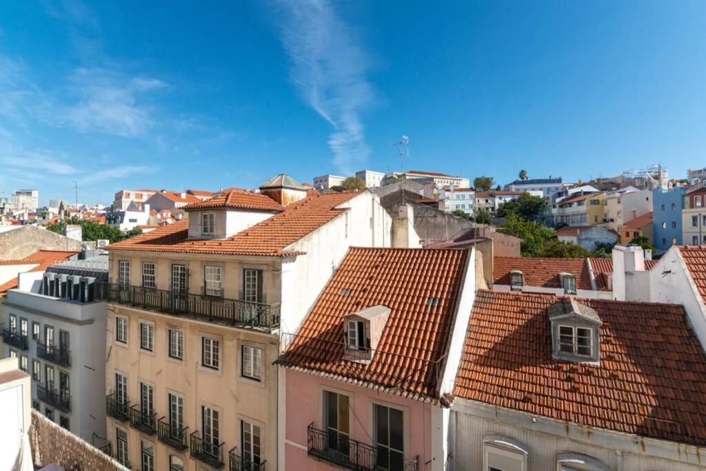 Av. Da Liberdade Comfortable Apt With Balcony Лиссабон Экстерьер фото
