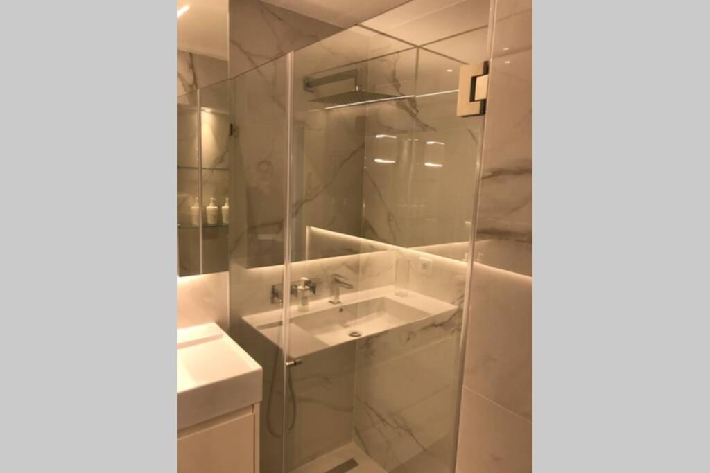 Av. Da Liberdade Comfortable Apt With Balcony Лиссабон Экстерьер фото