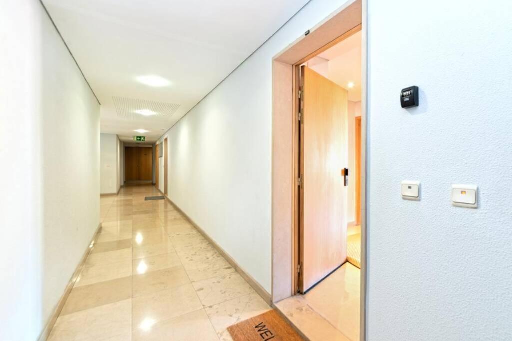 Av. Da Liberdade Comfortable Apt With Balcony Лиссабон Экстерьер фото